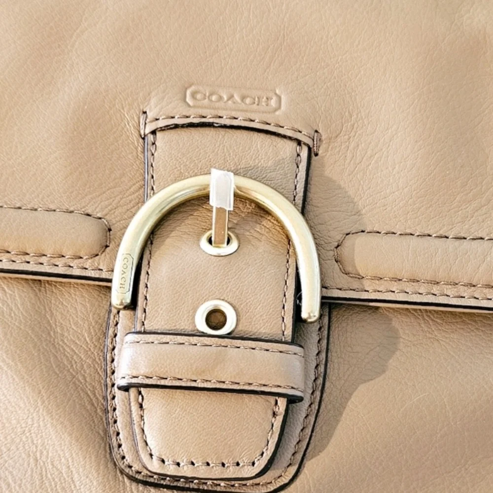 NWT! Coach Campbell Leather Belle Carryall